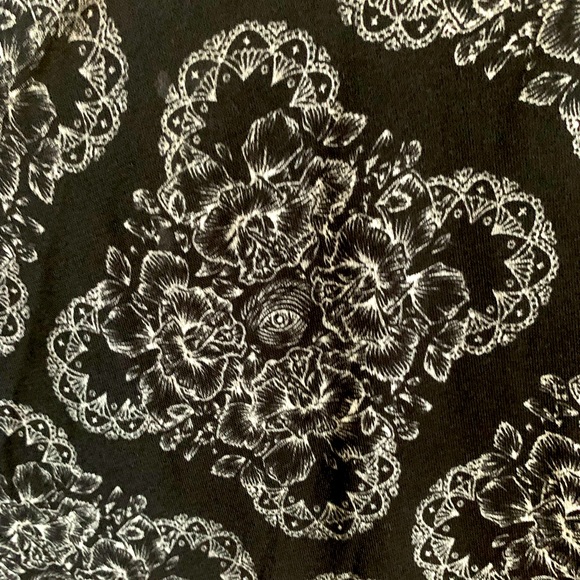 RVCA Floral Eye Kimono - Picture 2 of 3